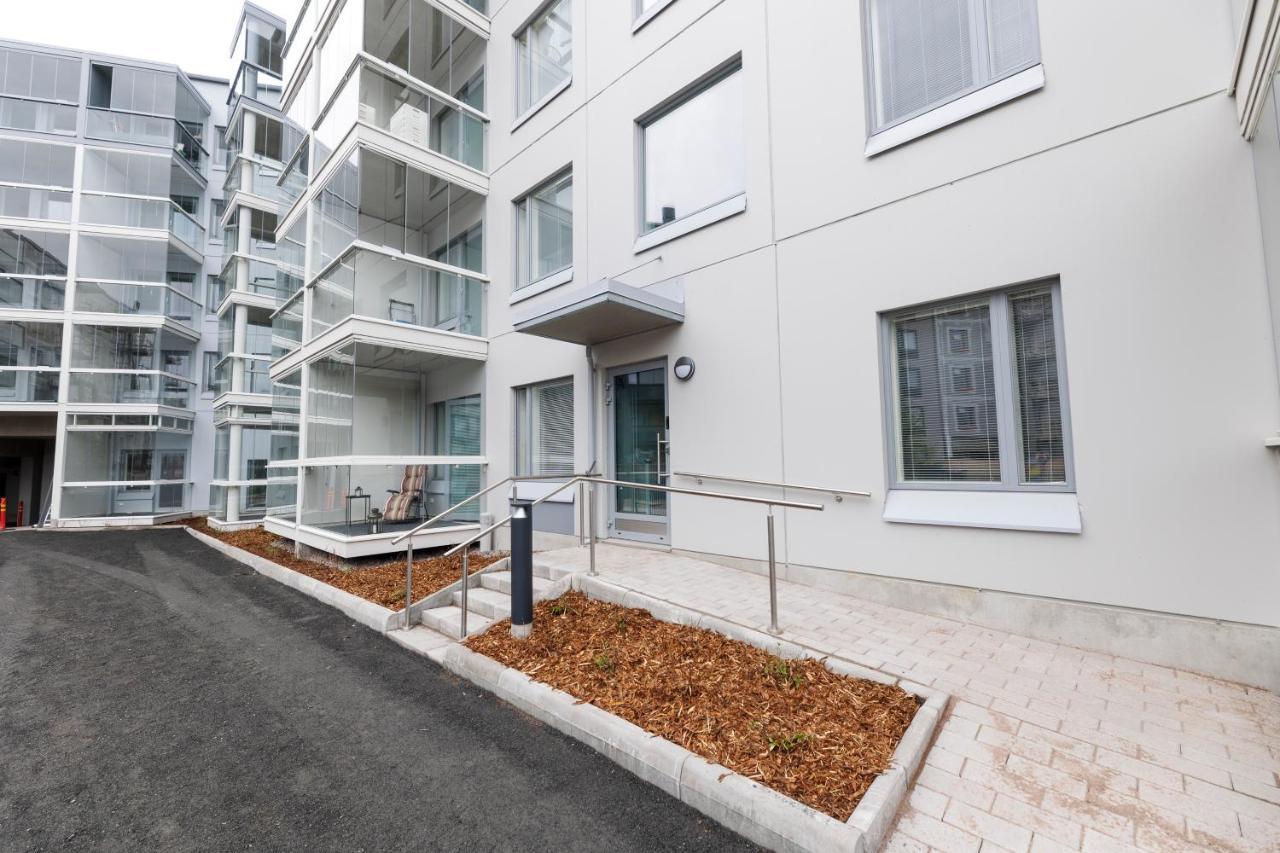 Hiisi Homes Haemeenlinna Asemanranta エクステリア 写真