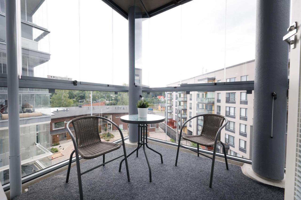 Hiisi Homes Haemeenlinna Asemanranta エクステリア 写真